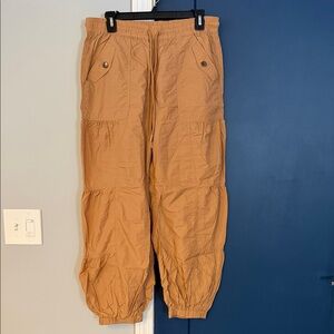 FP Movement by Free People Camel Cargo Pants joggers wind pants m medium